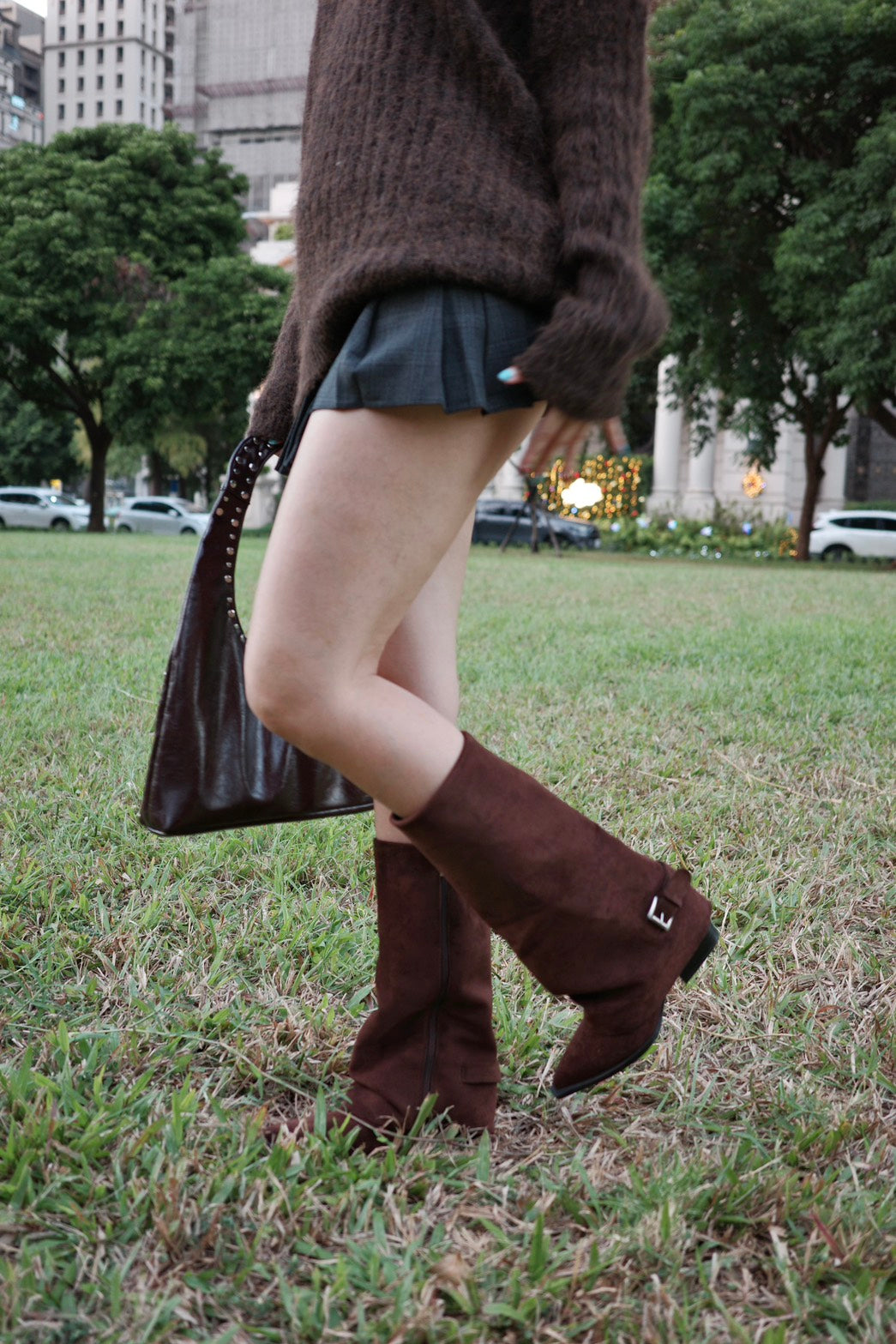 必買!!⭐️𝐜𝐡𝐨𝐜𝐨 𝐬𝐮𝐞𝐝𝐞 𝐬𝐥𝐨𝐮𝐜𝐡𝐲 𝐛𝐨𝐨𝐭𝐬 🍫👢