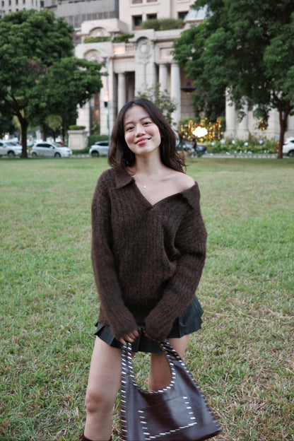 𝐏𝐨𝐥𝐨 𝐟𝐮𝐳𝐳𝐲 𝐫𝐞𝐥𝐚𝐱𝐞𝐝 𝐬𝐰𝐞𝐚𝐭𝐞𝐫 🍫