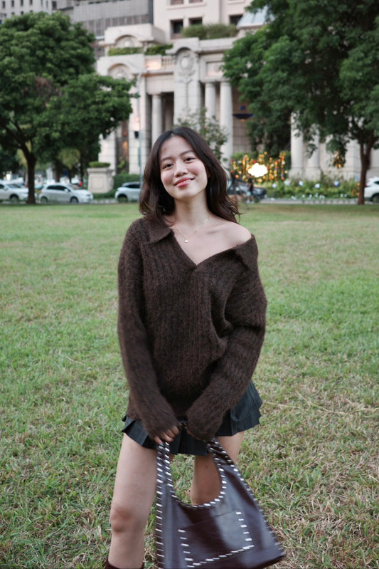 𝐏𝐨𝐥𝐨 𝐟𝐮𝐳𝐳𝐲 𝐫𝐞𝐥𝐚𝐱𝐞𝐝 𝐬𝐰𝐞𝐚𝐭𝐞𝐫 🍫