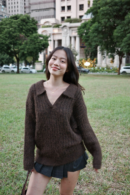 𝐏𝐨𝐥𝐨 𝐟𝐮𝐳𝐳𝐲 𝐫𝐞𝐥𝐚𝐱𝐞𝐝 𝐬𝐰𝐞𝐚𝐭𝐞𝐫 🍫