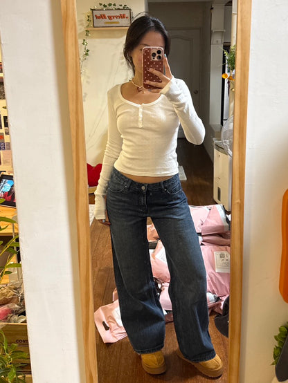 𝟐𝟎𝟎𝟎𝐬 𝐝𝐚𝐢𝐥𝐲 𝐬𝐭𝐫𝐚𝐢𝐠𝐡𝐭 𝐝𝐞𝐧𝐢𝐦 👖