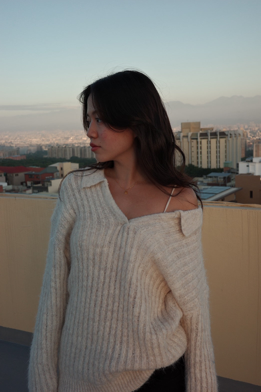 𝐏𝐨𝐥𝐨 𝐟𝐮𝐳𝐳𝐲 𝐫𝐞𝐥𝐚𝐱𝐞𝐝 𝐬𝐰𝐞𝐚𝐭𝐞𝐫 🧸