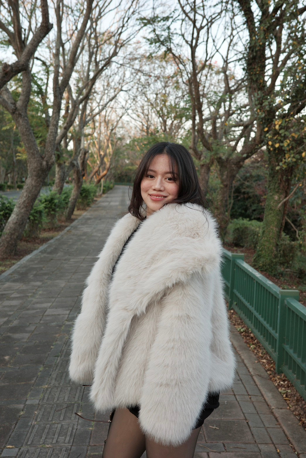 本期必買!!🔥𝐅𝐫𝐨𝐬𝐭 𝐅𝐮𝐫 雪霧❄️大毛毛外套🧸