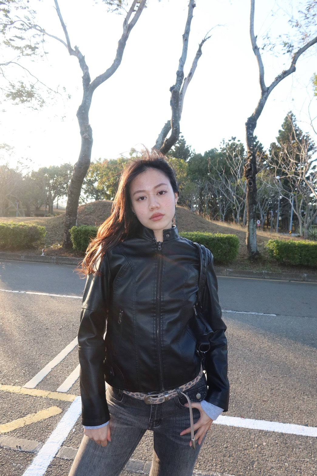 𝟐𝟎𝟎𝟎𝐬 𝐒𝐥𝐢𝐦 𝐰𝐚𝐢𝐬𝐭 𝐥𝐞𝐚𝐭𝐡𝐞𝐫 𝐣𝐚𝐜𝐤𝐞𝐭 🖤🏍️