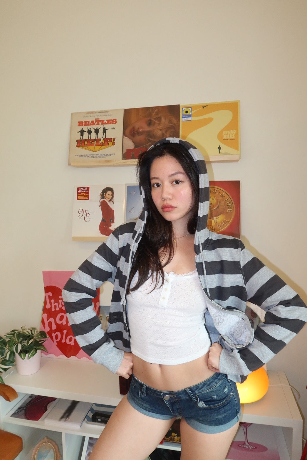 本期必買!!⭐️經典𝟐𝟎𝟎𝟎𝒔 𝑩𝒆𝒍𝒍𝒂 𝑺𝒕𝒓𝒊𝒑𝒆 𝑯𝒐𝒐𝒅𝒊𝒆👟🧸