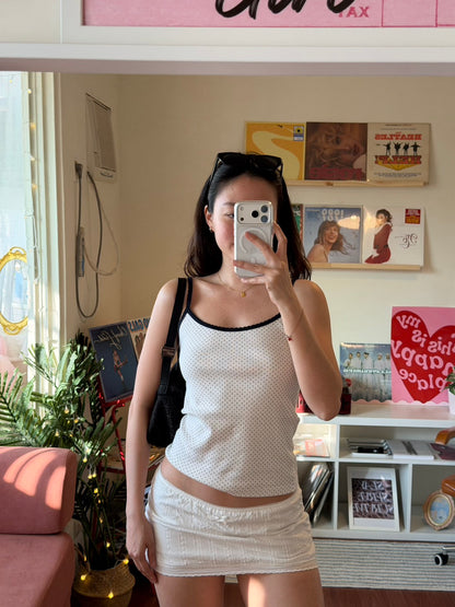 𝟐𝟎𝟎𝟎𝒔 𝑫𝒐𝒕 𝑪𝒂𝒎𝒊☕️🖤