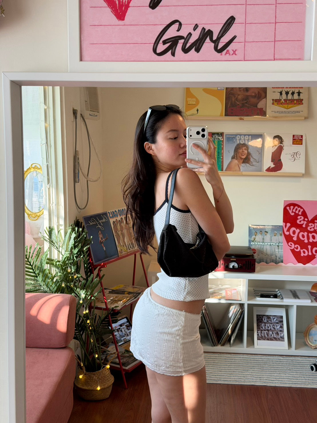 𝟐𝟎𝟎𝟎𝒔 𝑫𝒐𝒕 𝑪𝒂𝒎𝒊☕️🖤