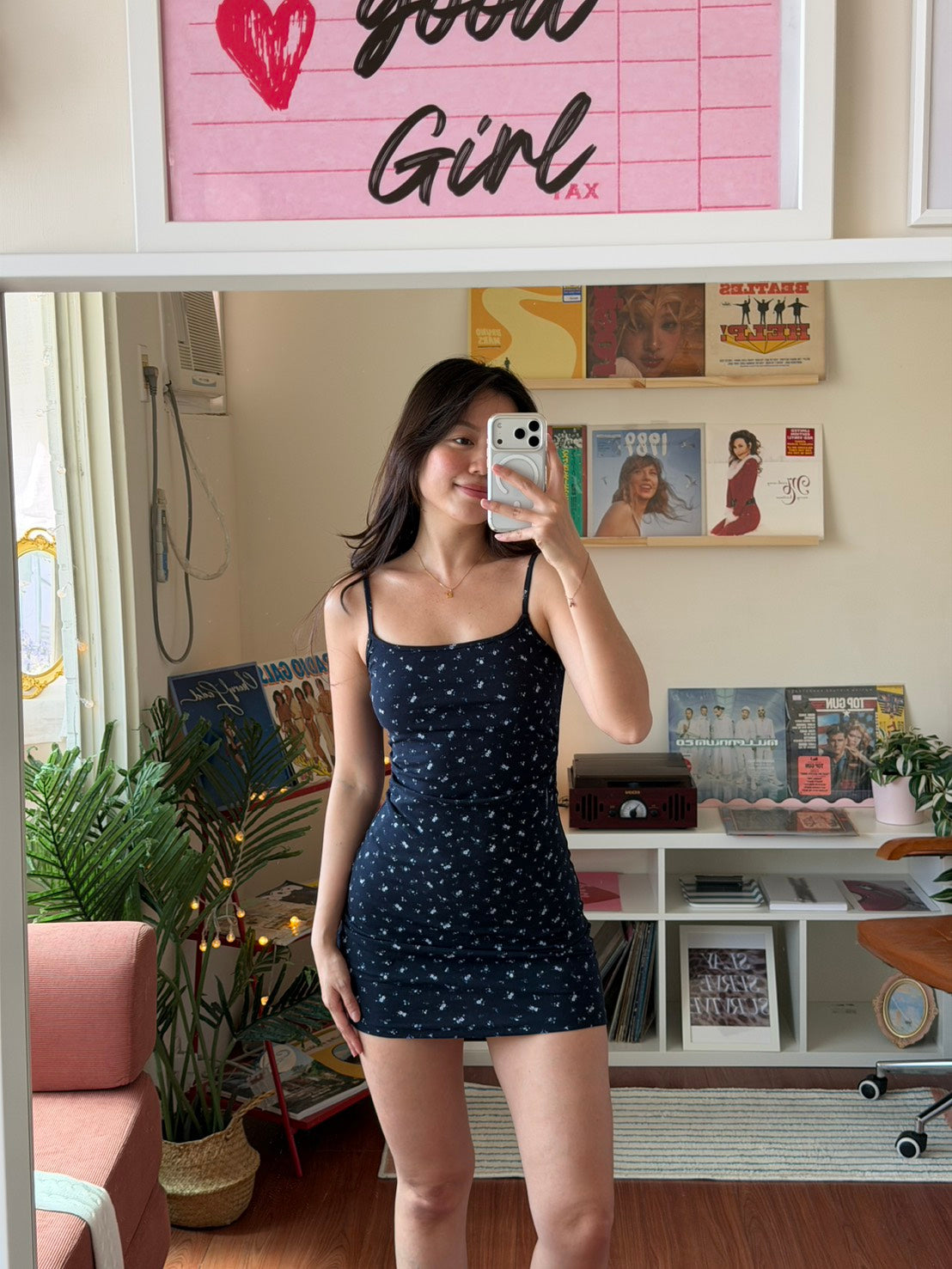本期必買⭐️春天必備𝑴𝒊𝒅𝒏𝒊𝒈𝒉𝒕 𝑭𝒍𝒐𝒓𝒂𝒍 𝑴𝒊𝒏𝒊 𝑫𝒓𝒆𝒔𝒔 💌🫐