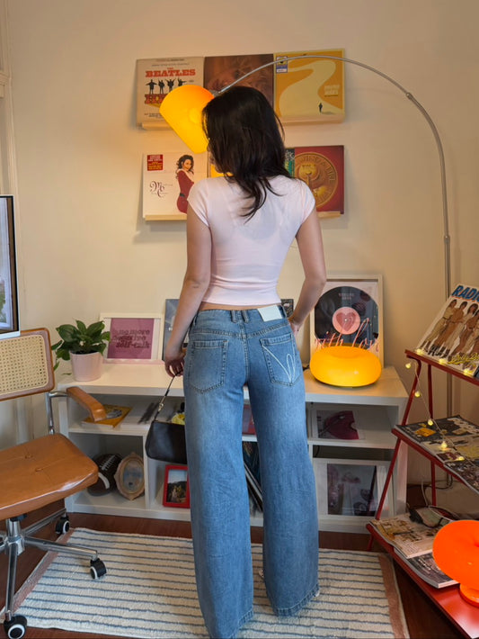 本期新款𝒍𝒐𝒘 𝒓𝒊𝒔𝒆 𝒔𝒍𝒊𝒈𝒉𝒕𝒍𝒚 𝒍𝒐𝒐𝒔𝒆 𝒋𝒆𝒂𝒏𝒔👖💌