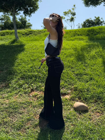 必買新款!!⭐️𝐌𝐢𝐝𝐧𝐢𝐠𝐡𝐭 𝐥𝐨𝐰 𝐫𝐢𝐬𝐞 𝐣𝐞𝐚𝐧𝐬🖤