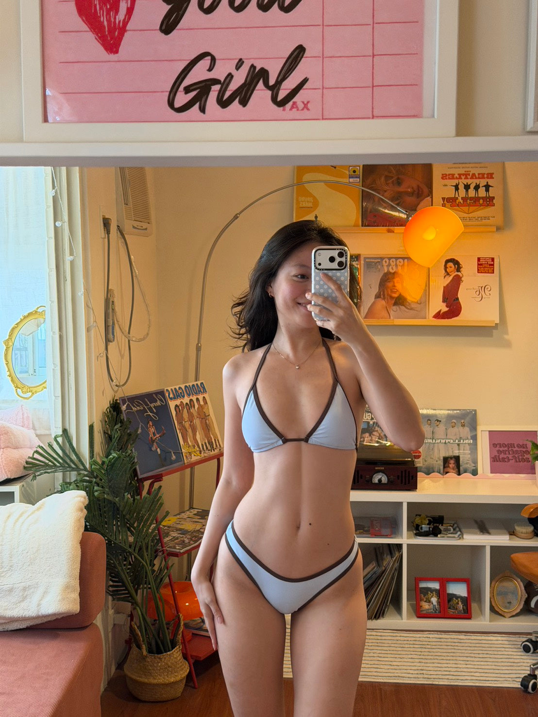 𝐁𝐥𝐮𝐞 𝐦𝐨𝐮𝐬𝐬𝐞 🧊🤎Bikini.