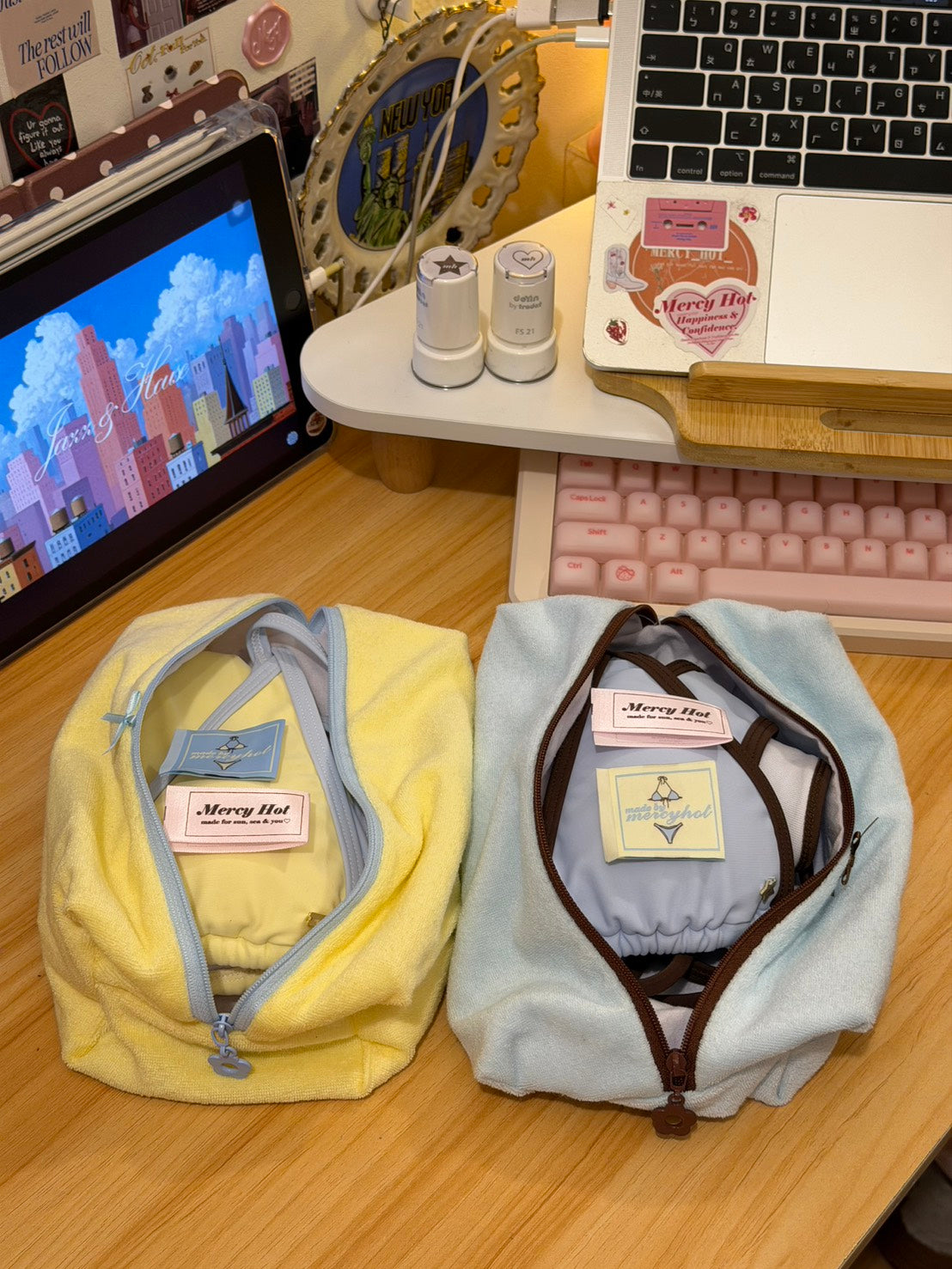 𝐋𝐞𝐦𝐨𝐧 𝐠𝐞𝐥𝐚𝐭𝐨 🍋🍨Bikini.