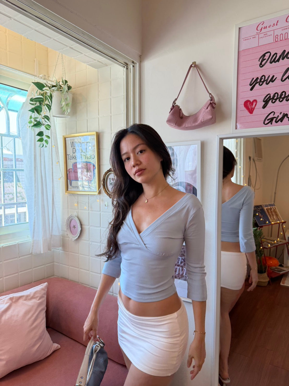 Must buy!🌬️𝐁𝐥𝐮𝐞 𝐁𝐫𝐞𝐞𝐳𝐞 𝐓𝐨𝐩🩵
