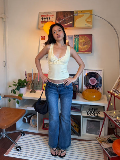 2000s🍸📀 𝐑𝐚𝐝𝐢𝐨 𝐆𝐢𝐫𝐥 𝐉𝐞𝐚𝐧𝐬👖