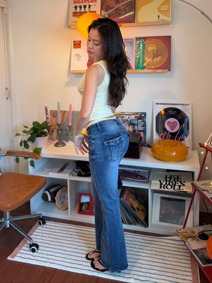 2000s🍸📀 𝐑𝐚𝐝𝐢𝐨 𝐆𝐢𝐫𝐥 𝐉𝐞𝐚𝐧𝐬👖