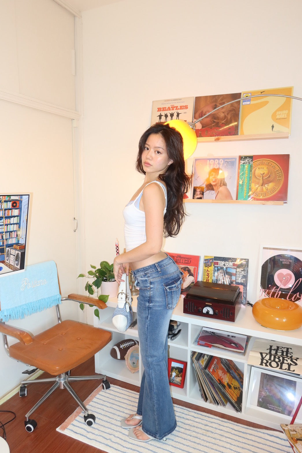 2000s🍸📀 𝐑𝐚𝐝𝐢𝐨 𝐆𝐢𝐫𝐥 𝐉𝐞𝐚𝐧𝐬👖