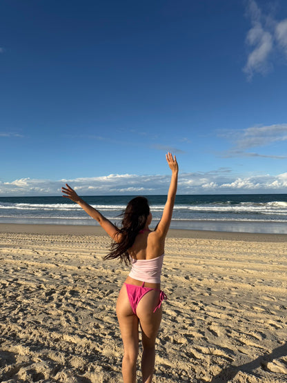 𝐘𝟐𝐊 𝐂𝐨𝐚𝐬𝐭 𝐁𝐢𝐤𝐢𝐧𝐢💗🌊