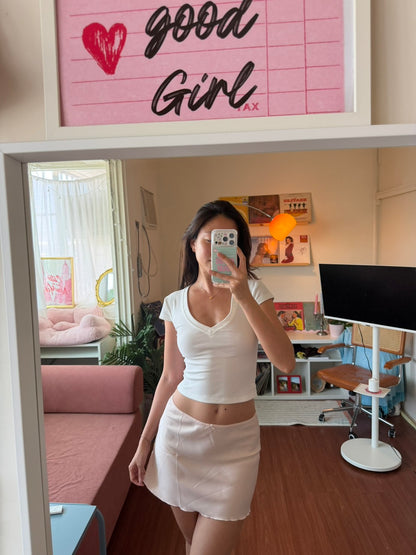 𝐁𝐥𝐮𝐬𝐡 𝐌𝐢𝐧𝐢 🎀