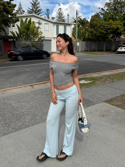 ⭐️ 𝐝𝐚𝐢𝐥𝐲 𝐎𝐟𝐟-𝐒𝐡𝐨𝐮𝐥𝐝𝐞𝐫 𝐭𝐨𝐩💌