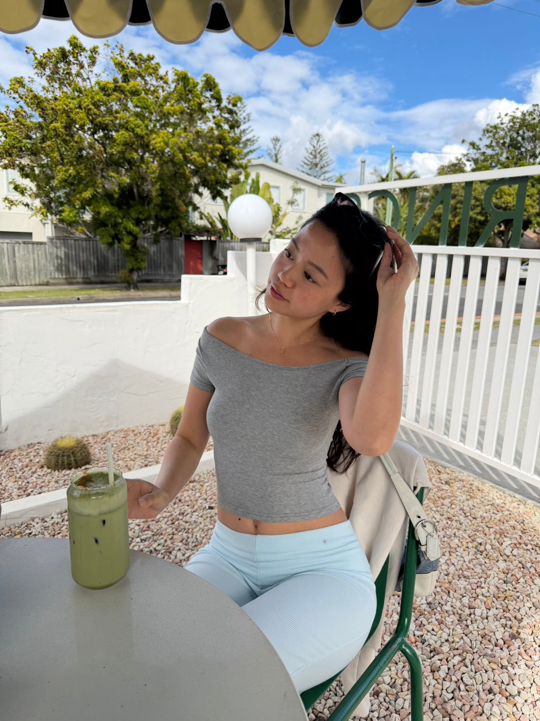 ⭐️ 𝐝𝐚𝐢𝐥𝐲 𝐎𝐟𝐟-𝐒𝐡𝐨𝐮𝐥𝐝𝐞𝐫 𝐭𝐨𝐩💌