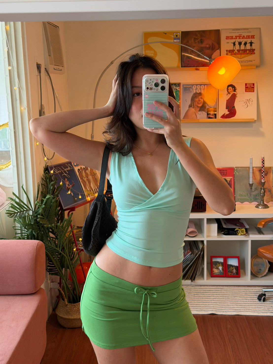 𝐌𝐢𝐧𝐭 𝐎𝐟𝐟 𝐃𝐮𝐭𝐲 𝐓𝐨𝐩 ☘️