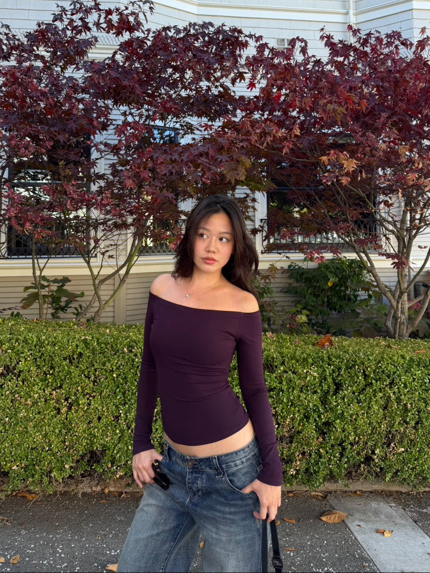 𝘽𝙚𝙡𝙡𝙖 𝙊𝙛𝙛-𝙎𝙝𝙤𝙪𝙡𝙙𝙚𝙧 𝙋𝙖𝙙𝙙𝙚𝙙 𝙏𝙤𝙥🌂